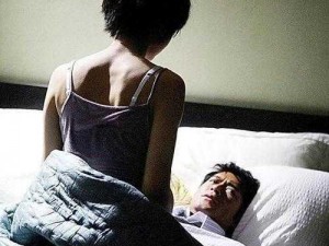 男生女生在一起嗟嗟嗟很痛,男生女生在一起嗟嗟嗟很痛，这种行为是否正常？